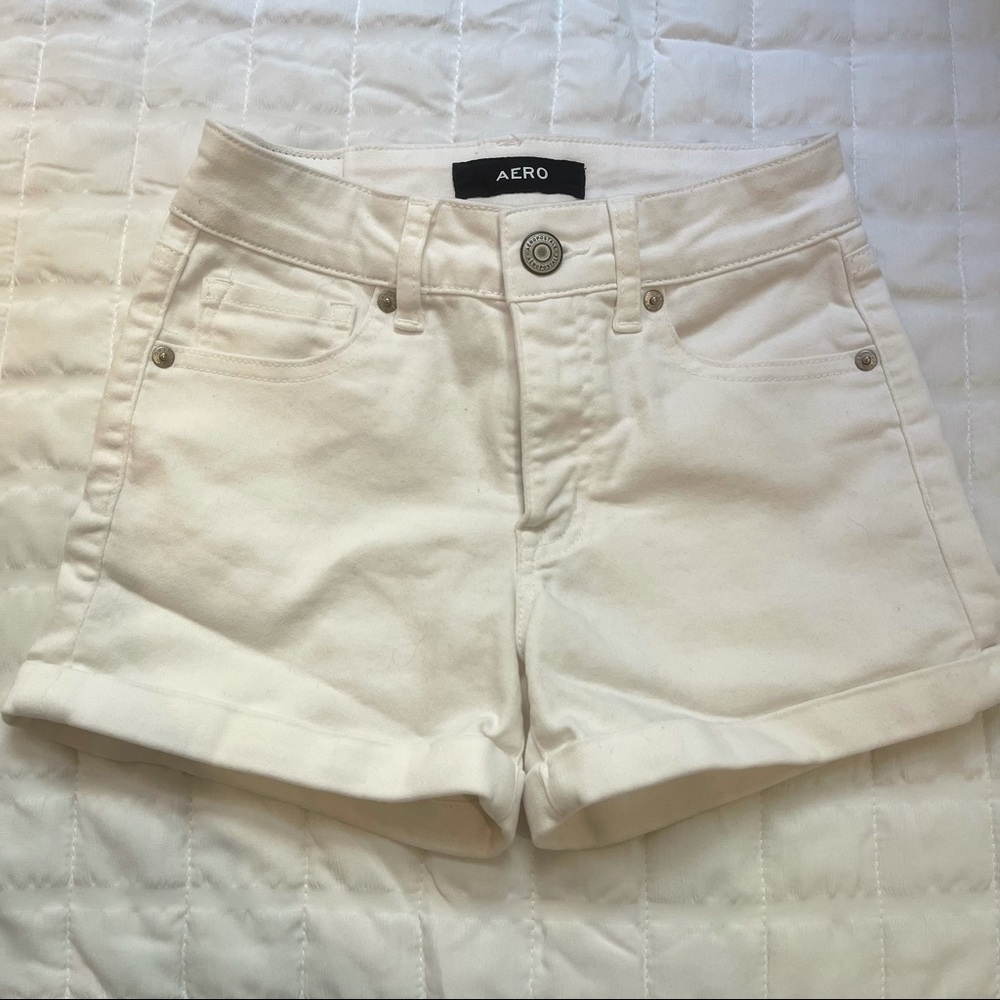 Aero High Rise Midi Short White